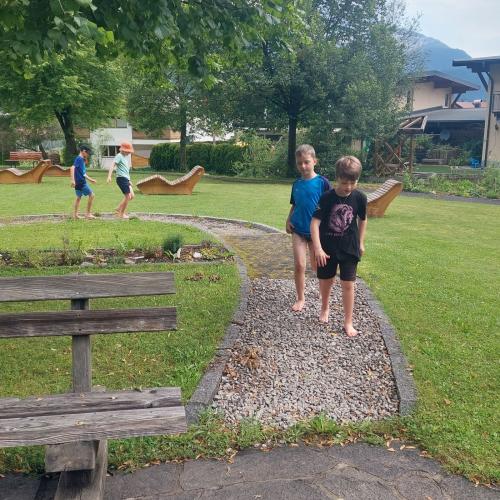 Wandertag_Kneippanlage_2a_2b_2024