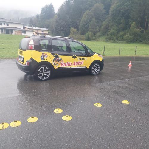 Hallo_Auto_3a_2024