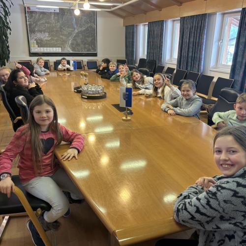Besuch_Gemeindeamt_3a_3b_2025
