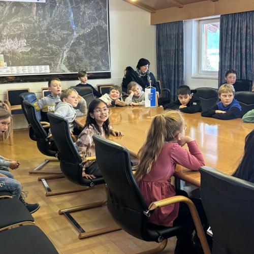 Besuch_Gemeindeamt_3a_3b_2025