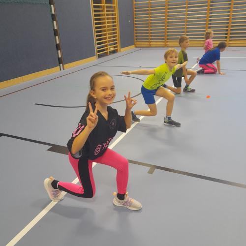 Schulsport_mit_Manuel_Lebeda_3a_3b_2025