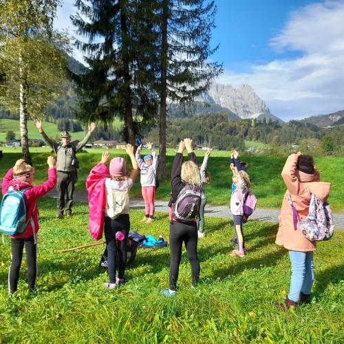 Waldpädagoge_Lehrausgang_3b_2025