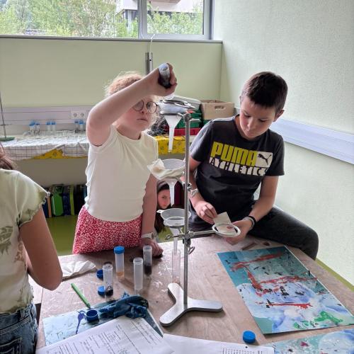 Experiment_Wasser_UVÜ_MINT_24_25