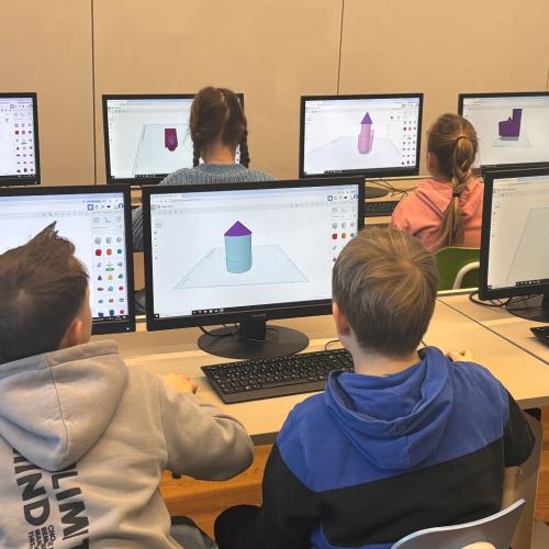 Mint_3d_zeichnen_Klasse_4_2026