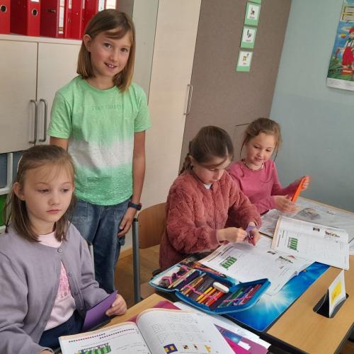 Lernen_mit_den_Buddykindern_4b_1_2026