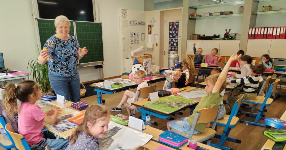 Bäuerin_geht_in_die_VS_Klasse_1_2026