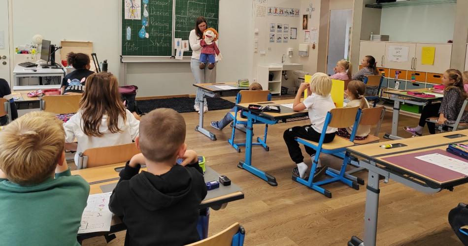 Avomed_Wasser_bringt's_2Kl_2026